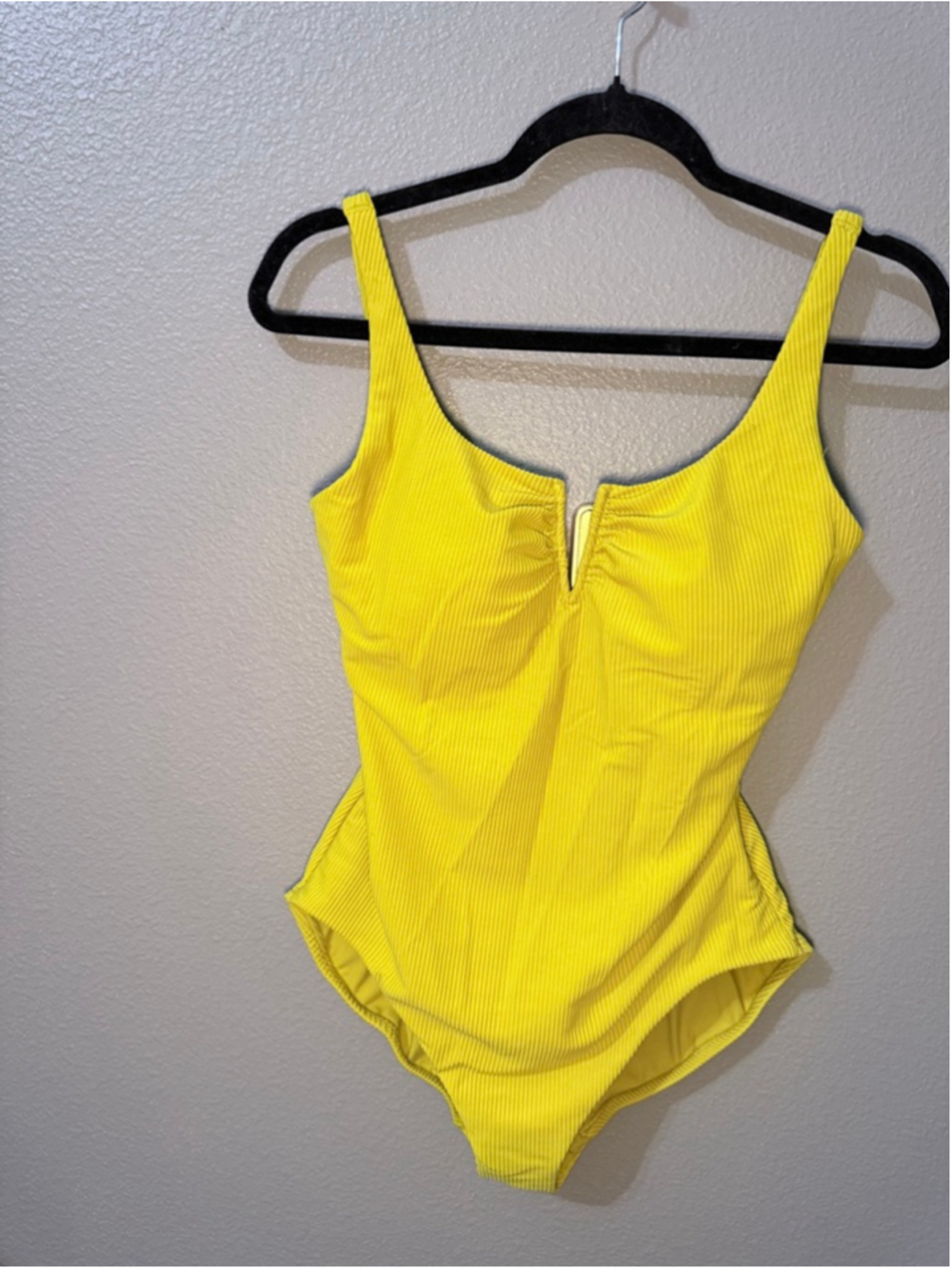 Women's CALLA dark mustard Yellow Ribbed One Piece Swimsuit Size 8 - Picture 4 of 6
